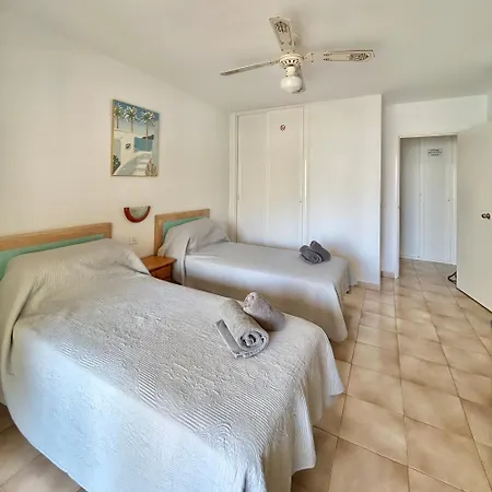 Castle Harbour 1 Bedroom Garden View C102 Διαμέρισμα Los Cristianos (Tenerife)